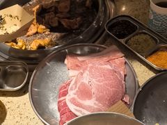 -姜胖胖韩式自助烤肉(光明万达店)