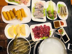 -吉友粥底火锅(方斜路店)