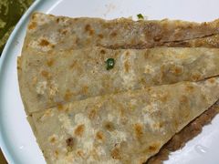 -溢心园香河肉饼总店