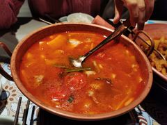 野果酸汤鱼-云海肴·汽锅鸡·云南菜(高德置地店)