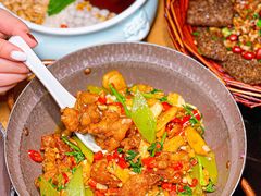 泡子姜炒牛蛙-吃饭皇帝大(解放西路店)