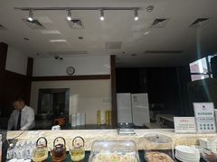 -裕龙汤泉