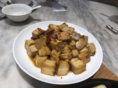 -香港百合居(LCM置汇旭辉广场店)