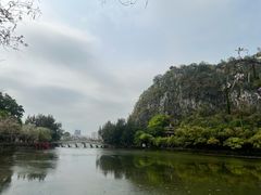 -星湖旅游景区七星岩