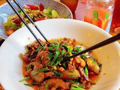 -老鼎万春卤菜(五代传承创始老店)