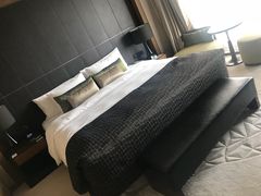 -上海滴水湖皇冠假日酒店