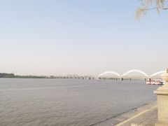 -人民防洪胜利纪念塔