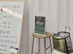 -乐刻瑜伽·普拉提·小瑜荚YogaPod(滨江银泰店)