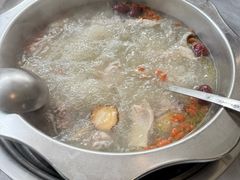 -光头药膳鸡(莱茵小镇店)