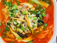 番茄肥牛米线-魏家凉皮(南楼店)