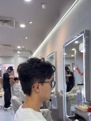 -YOUNG漾沙龙