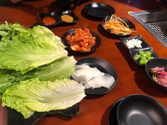 -肉甲韩国木炭烤肉(新壹街1店)