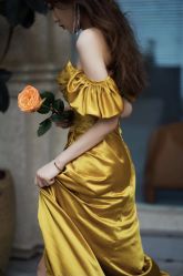 点击看大图 -曼青婚纱礼服馆