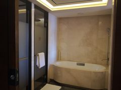 -舟山希尔顿酒店