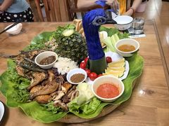 -沐毫傣泐云南菜孔雀宴•手抓饭傣味烧烤(曼听公园店)