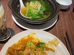 -港丽餐厅(正大店)