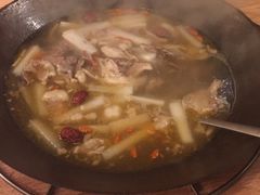 -美膳居川菜馆油焖大虾烧烤(卓刀泉店)