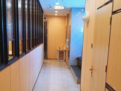 -七欣天香辣蟹火锅(闵行浦江欢乐颂店)