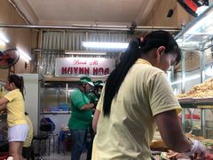 -Bánh Mì Huynh Hoa