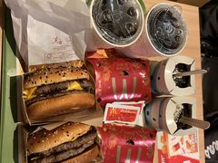 -麦当劳(晋江世纪大道得来速餐厅)