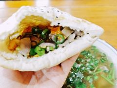 月牙饼-澄城水盆羊肉(澄县老哥红庙坡店)