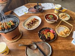 -包整·丝娃娃(一览甲秀楼风景店)