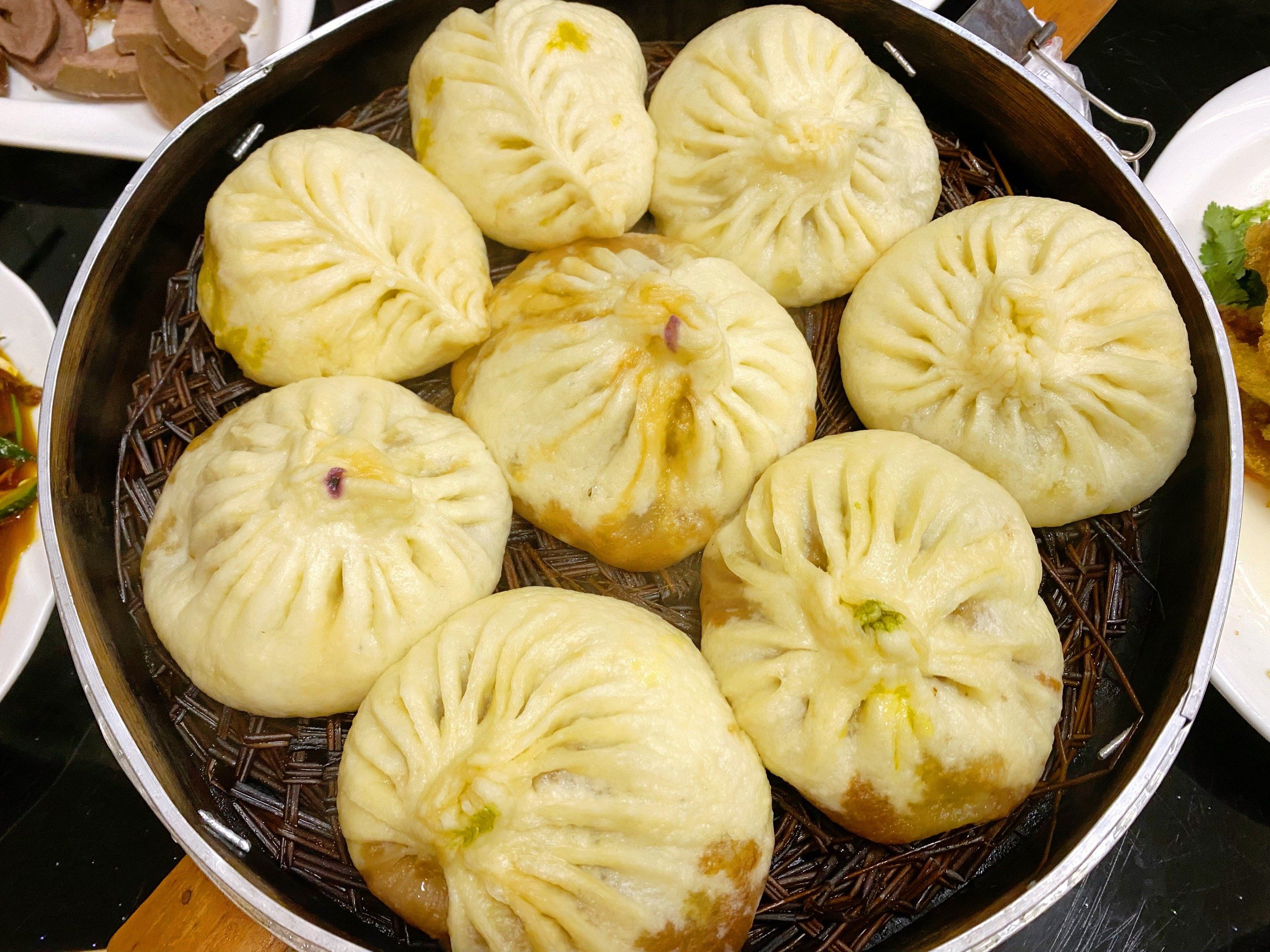大肉包子来一屉