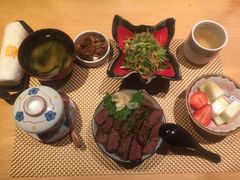 煎牛里脊盖饭套餐-泉寿司(万科公园店)