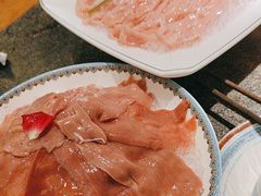 -小天鹅火锅·一线江景洪鼎旗舰店(洪崖洞店)