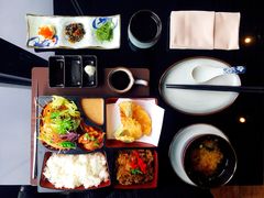 -新鲜特色餐厅(香格里拉大酒店)
