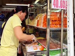 -Bánh Mì Huynh Hoa