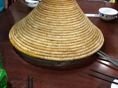 -姚记抚仙湖石锅鱼庄