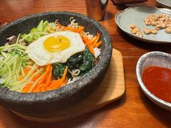 传统石锅拌饭-干杯小木屋米酒店(罗斯福店)