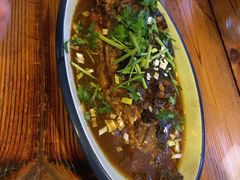 -闯关东东北农家菜(崂山石老人店)