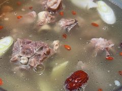 -绅士餐厅龙虾·烧烤(西门路店)