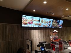 -肯德基(东安路站店)