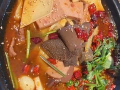 -川堂风·跷脚牛肉·乐山爆炒(宝山日月光店)