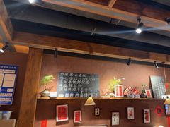 -巴卤社老火锅(财富店)