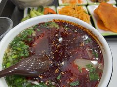 -伊穆祥牛肉面总店·清真