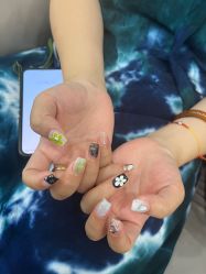 -斯馨·健康美甲美睫