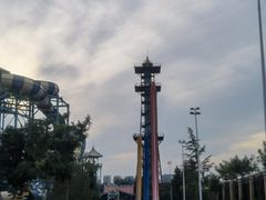 -乐华城·88度温泉乐园