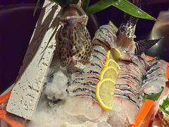 -领鲜天下·焗海鲜·花胶鸡(天目里店)