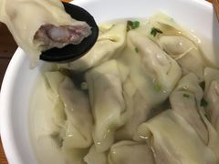 -周素珍湖州大馄饨(直戒坛寺巷店)