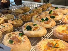 -VERIE BAKEHOUSE