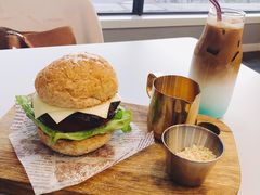 -公园北鹿·铃兰餐厅(齐盛湖店)
