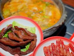 -夺欢喜贵州酸汤牛肉火锅(静安寺店)