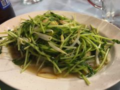 -明记烧鱼美味店
