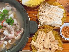 -大鼎石锅鱼(春江里店)