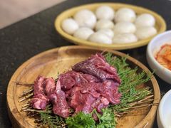 -草家酱蟹炭火烤肉店(珲春南路一店)