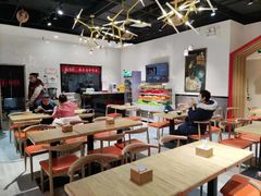 -极有家小鱼小鸡石锅煲(佳兆业店)